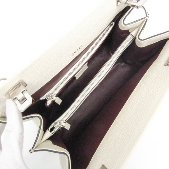 GUCCI White Leather Shoulder Bag - Picture 4 of 15